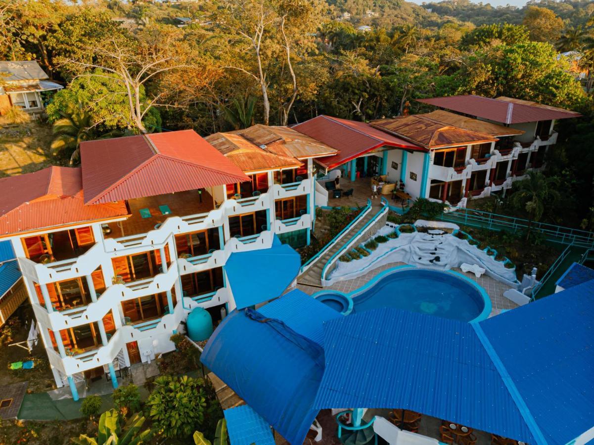 Hotel Planeta Sano Manuel Antonio Exterior foto