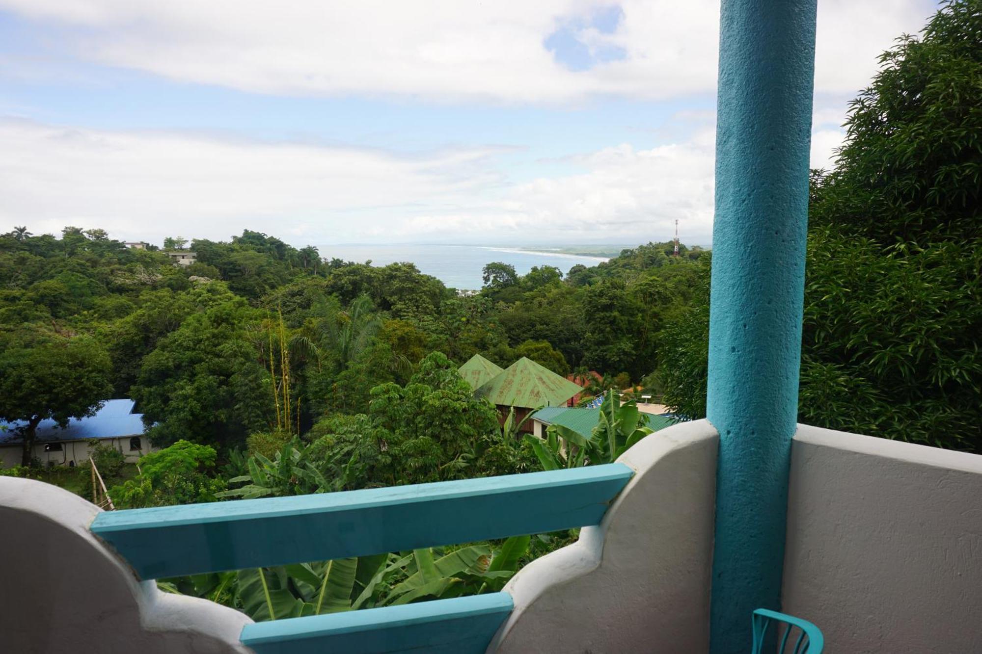 Hotel Planeta Sano Manuel Antonio Exterior foto